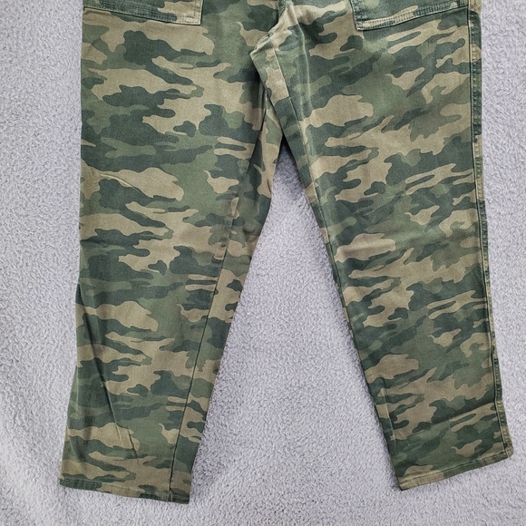 Universal Thread Jeans Camo High-Rise Straight Womens Size 10/30 - Picture 5 of 15